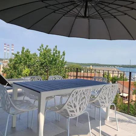 Apartvilla Castropola Buitenkant foto